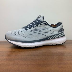 Brooks Glycerin GTS 19 1203441B085 Gray Running Shoes Sneakers Womens Size 8 B
